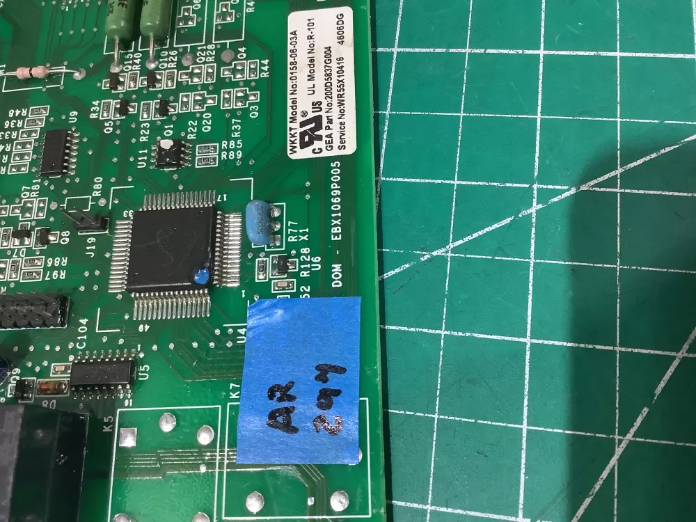 GE 200D5837G004 WR55X10942C Refrigerator Control Board AZ189120 | AR294