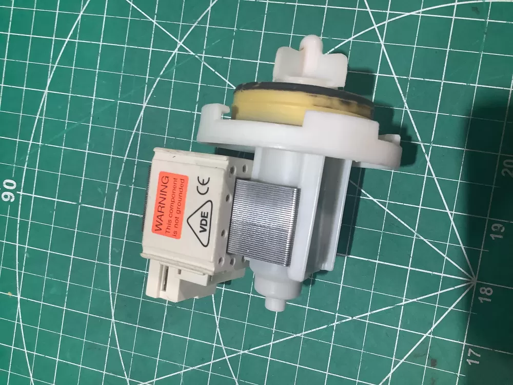 Miele 06186400 Dishwasher Drain Pump AZ175271 | SL120