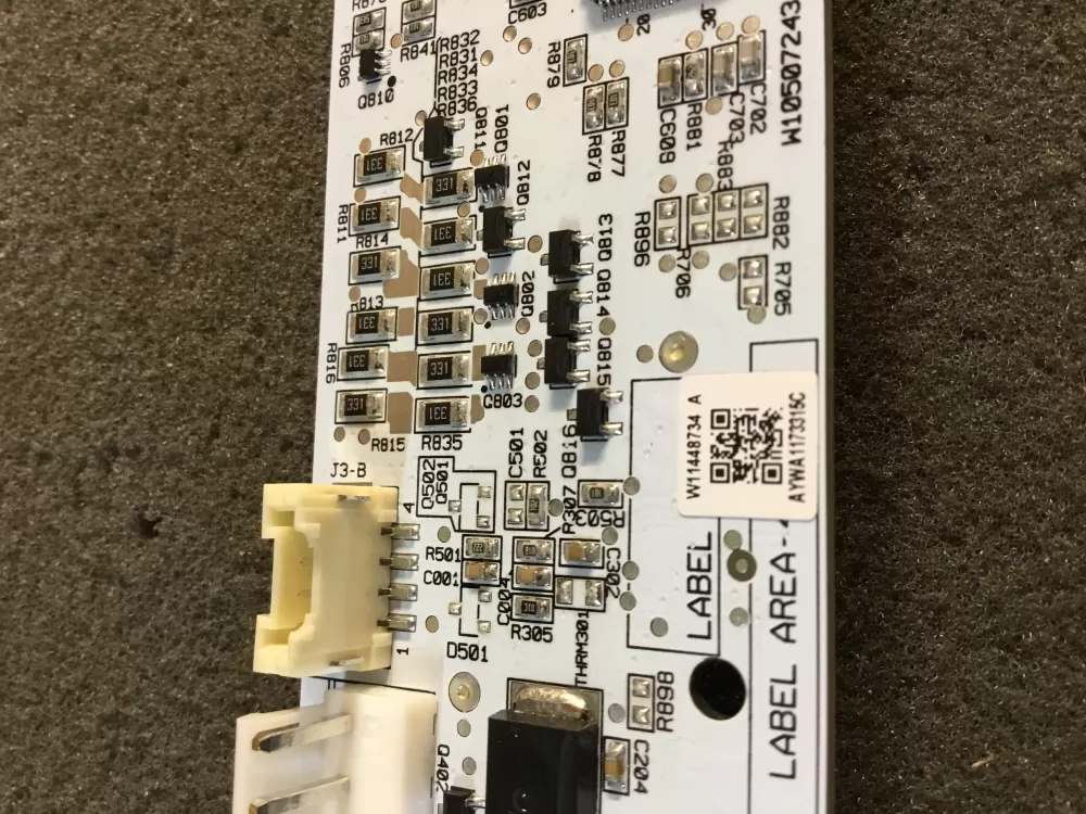 Whirlpool W11448734 Refrigerator Control Board AZ105357 | NR384