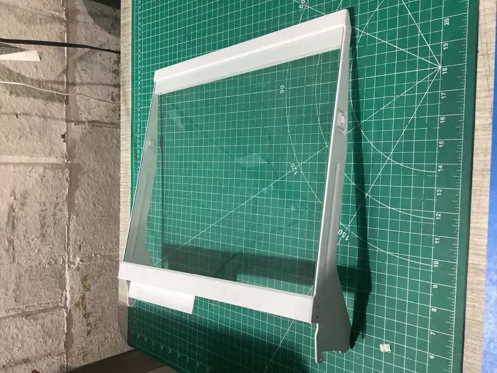 Frigidaire A143198 Refrigerator Glass Shelf Assembly