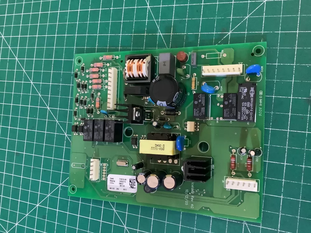 Whirlpool Kenmore Maytag 720961 00 Refrigerator Control Board AZ201753 | NR330