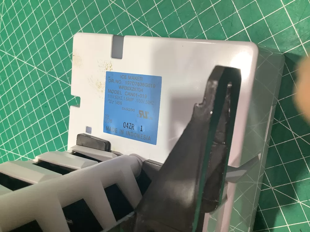 GE WR30X30719 Refrigerator 