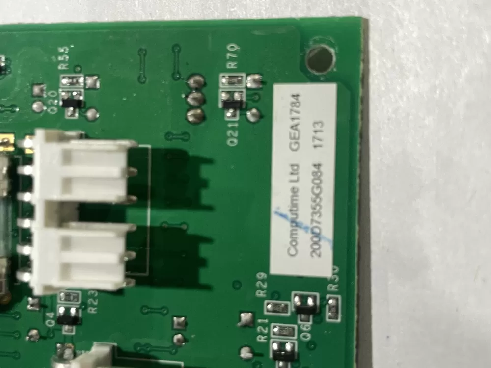 GE 200D7355G084 WR55X22930 Refrigerator Control Board AZ183513 | Wm2703