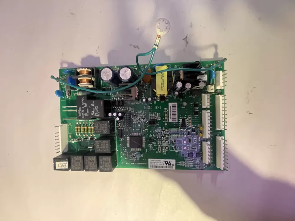 GE 225D4205G010 EBX1069P007 Refrigerator Control Board