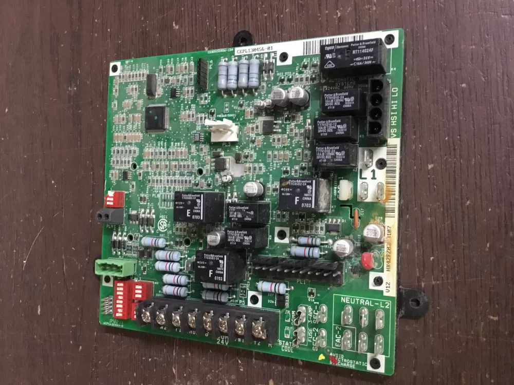 Carrier  Bryant CEPL130456-01 Furnace Control Board