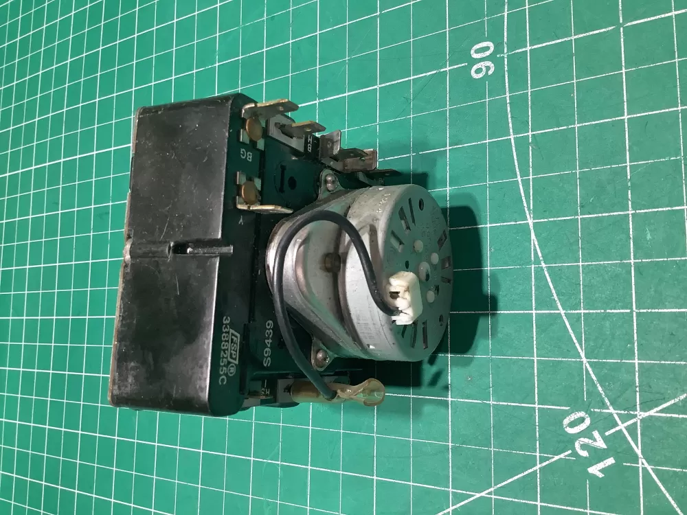 Whirlpool  Frigidaire  KitchenAid 3388255C Dryer Timer