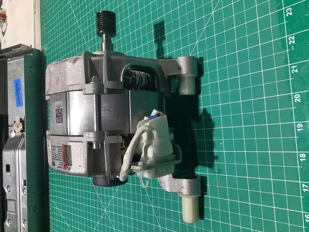 GE Samsung 11002013001151 Washer Drive Motor AZ131232 | SL237