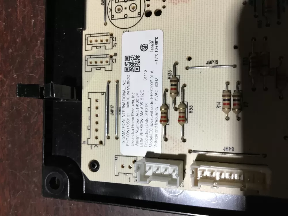 Westinghouse 5304528823 Refrigerator White Control Board AZ72076 | NR1833