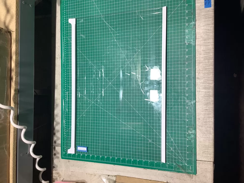 Frigidaire 5304534980 Refrigerator Glass Shelf Assembly AZ145866 | SL163