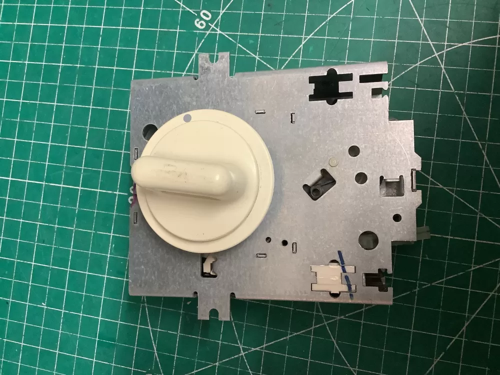 SpeedQueen 168 176 12 141 14 Washer Washing Machine Timer AZ204866 | ARV623