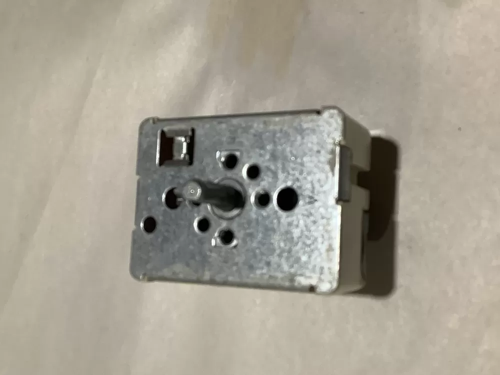 Kenmore AP3890378 1155394 316021500 Range Infinite Switch AZ131437 | Sl241
