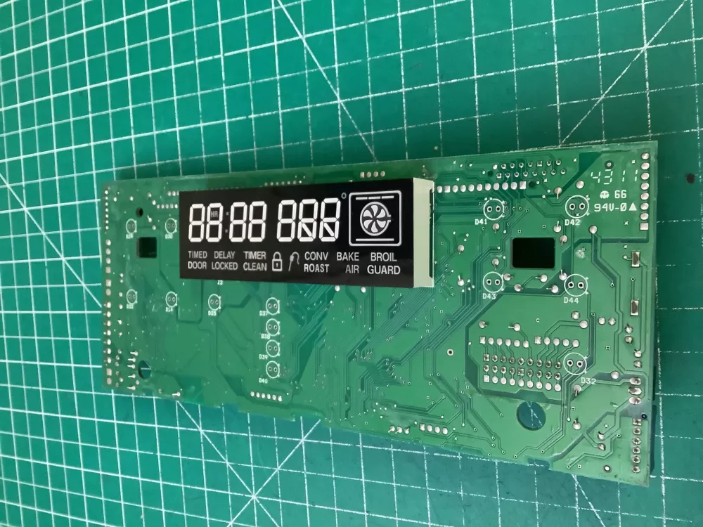 SM316462610B Frigidaire Range Board - Display / Interface