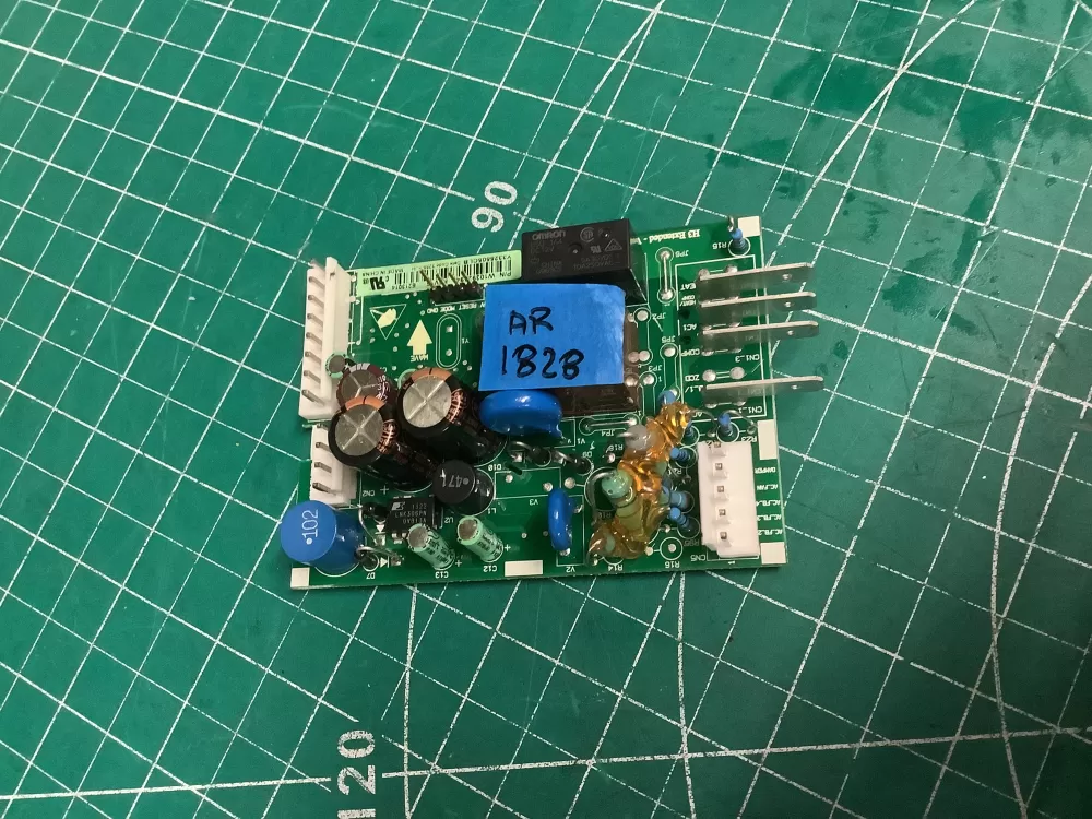 Whirlpool W10392194 Refrigerator Control Board AZ201131 | AR1828