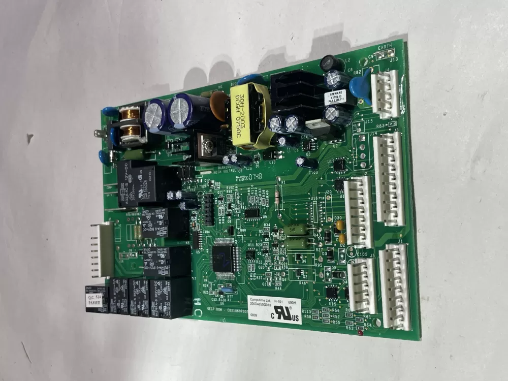GE Hotpoint 200D4850G013 Refrigerator Control Board AZ141782 | Wm1003