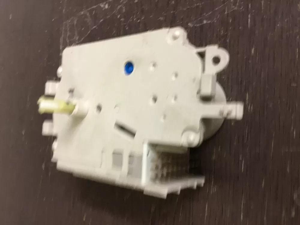 Frigidaire  GE 131758600A Washer Timer