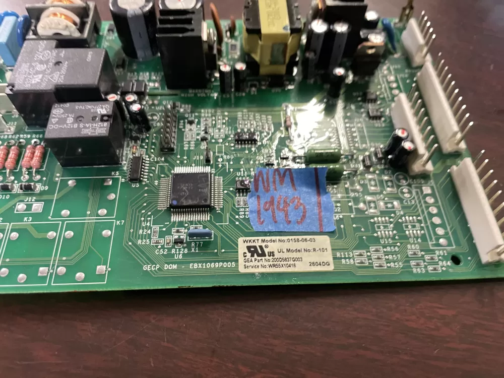 GE 200D5837G003 Refrigerator Control Board AZ62217 | Wm1943