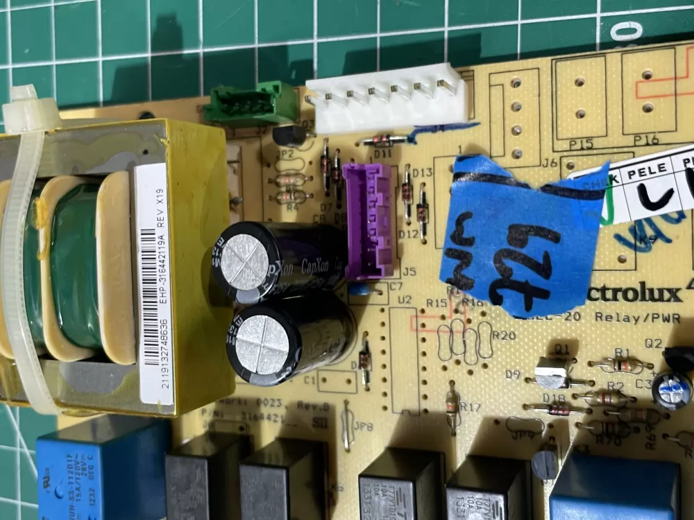 Frigidaire Kenmore 316442119A Range Control Board AZ189745 | Wm729