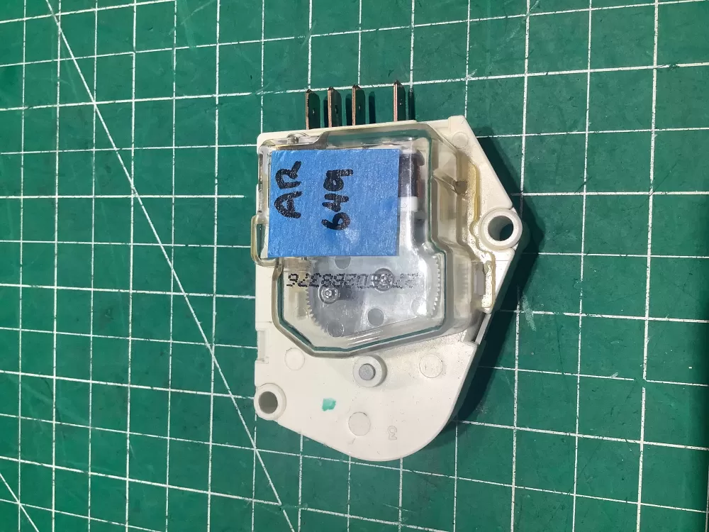 Whirlpool Kenmore W10822278 Refrigerator Defrost Timer AZ143239 | AR649