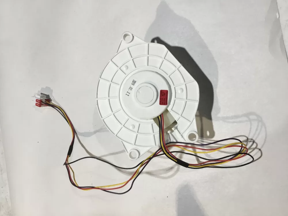 LG EAU63503703 Refrigerator Evaporator Fan AZ76028 | Sl144