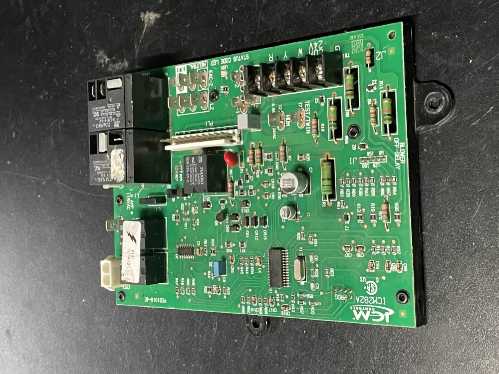 Carrier ICM282A Furnace Control Circuit Board