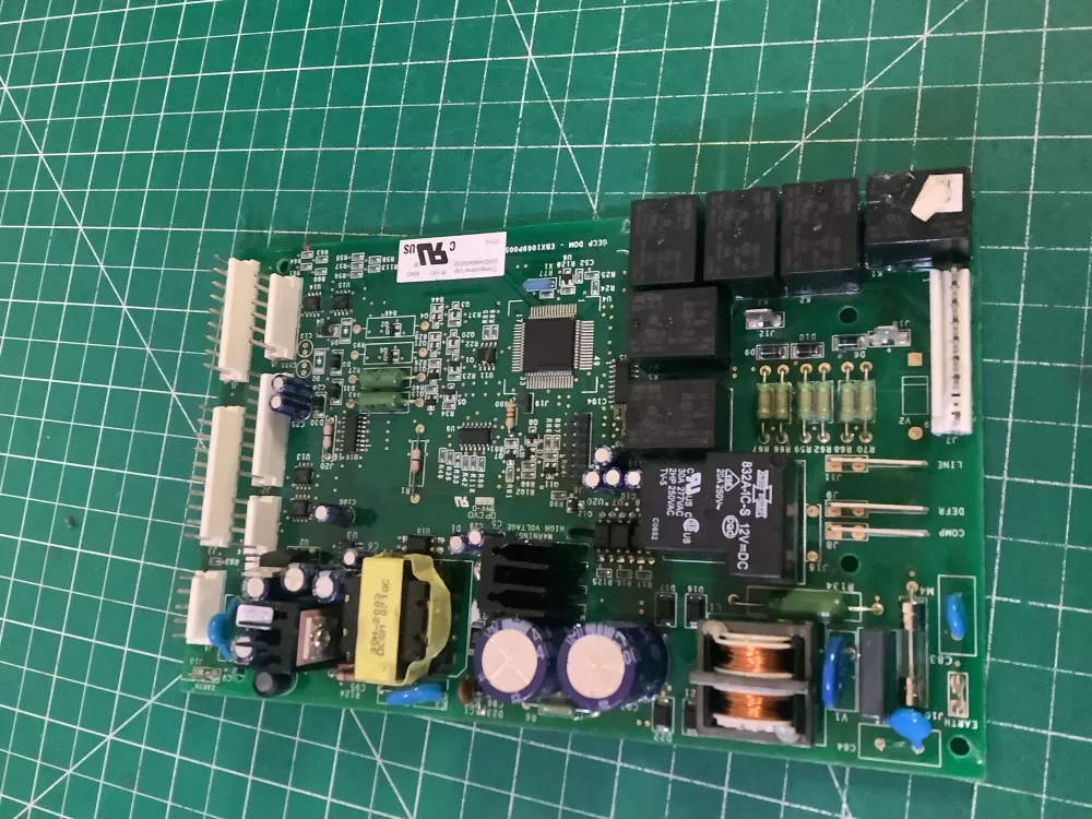 GE 200D4864G049 EBX1069P005 Refrigerator Control Board AZ195024 | NR300