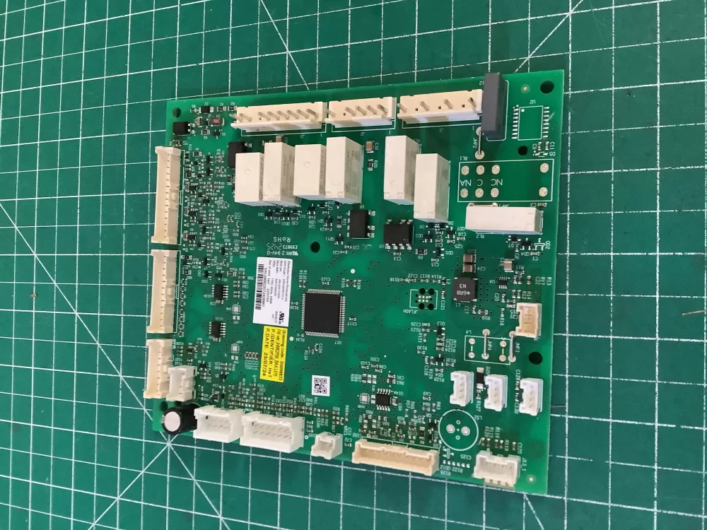 Frigidaire Refrigerator ERF2600P-01 A05174905 Control Board AZ191566 | NR1413