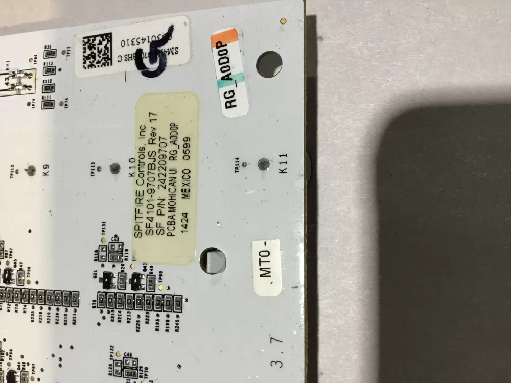 Frigidaire 242209707 Refrigerator control board AZ99482 | BG86