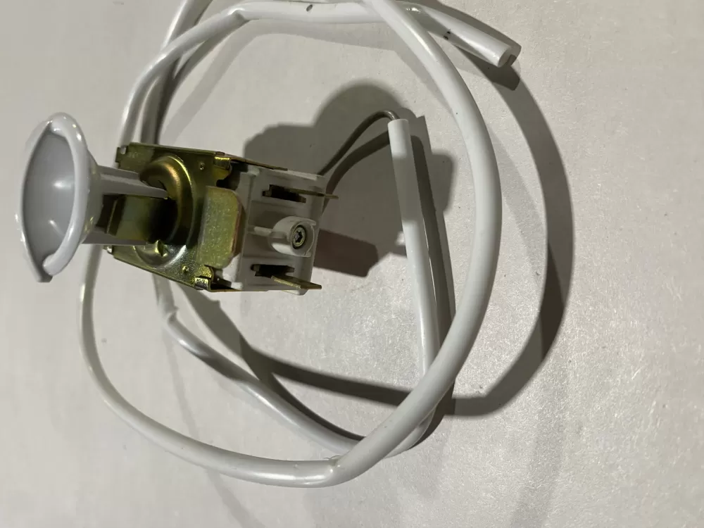 Westinghouse PS8769007 Thermostat Cold Control AZ138050 | BK1338