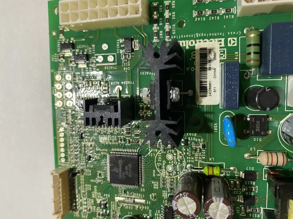Frigidaire 5304497976 Refrigerator Main Control Board AZ172237 | BK2614