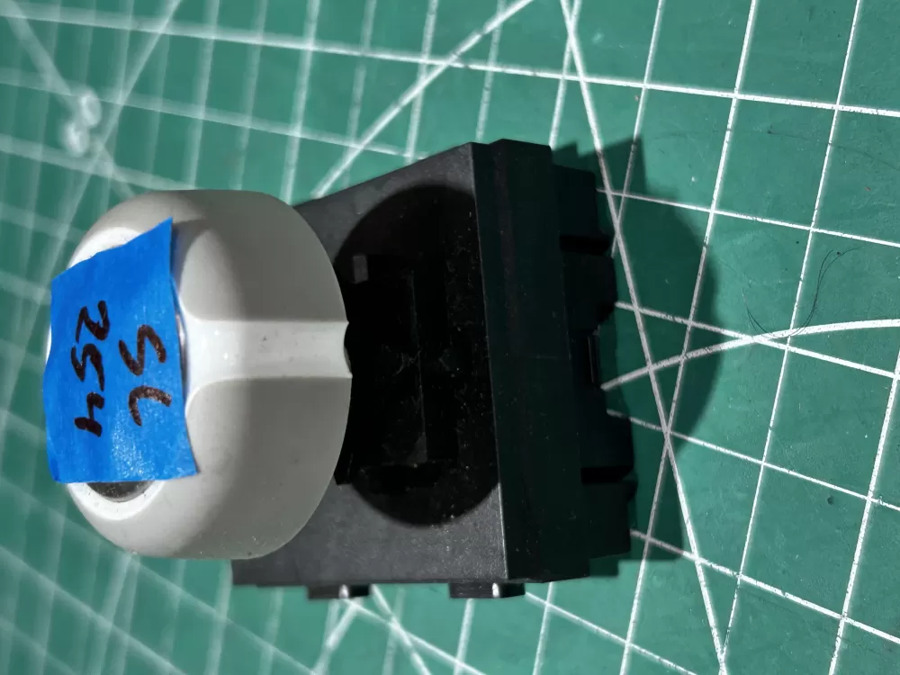 Whirlpool W10913965 W11103598 Washer Temperature Switch AZ180864 | Sl254