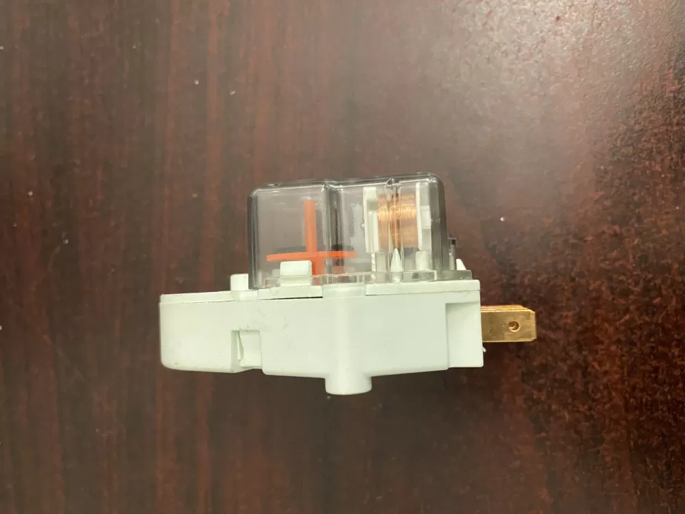 Frigidaire DBZC-1430-1D5 Refrigerator Defrost Timer AZ37367 | BK164