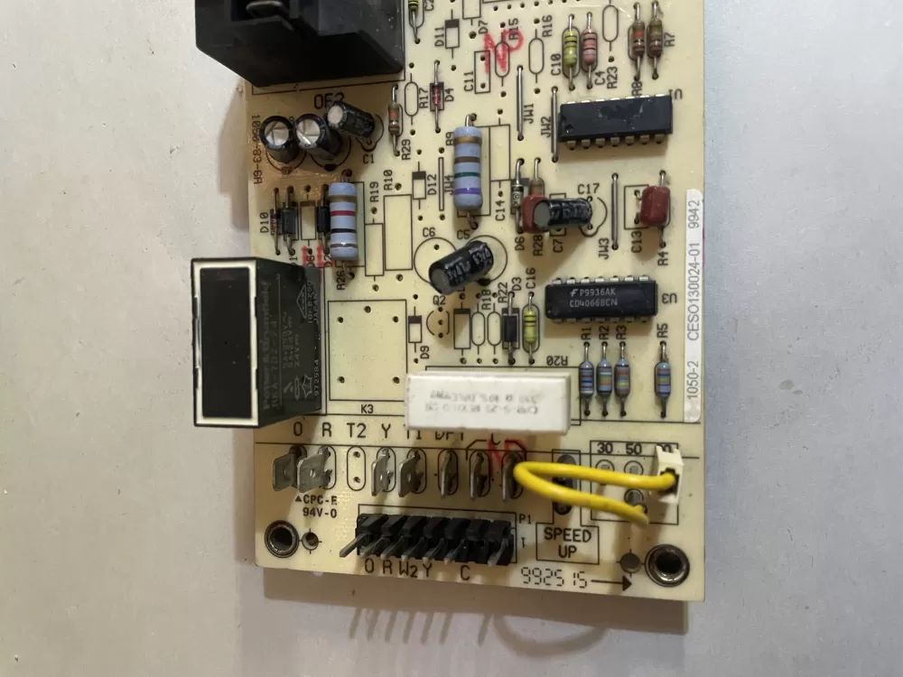 Carrier Bryant CESO130024-01 Control Board Defrost AZ181679 | KM663