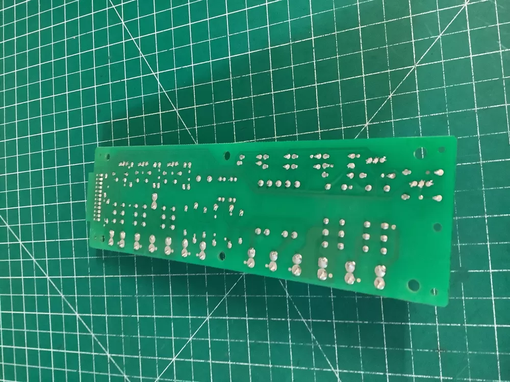 Viking 100-01396-51 Refrigerator Control Board AZ227849 | NR195