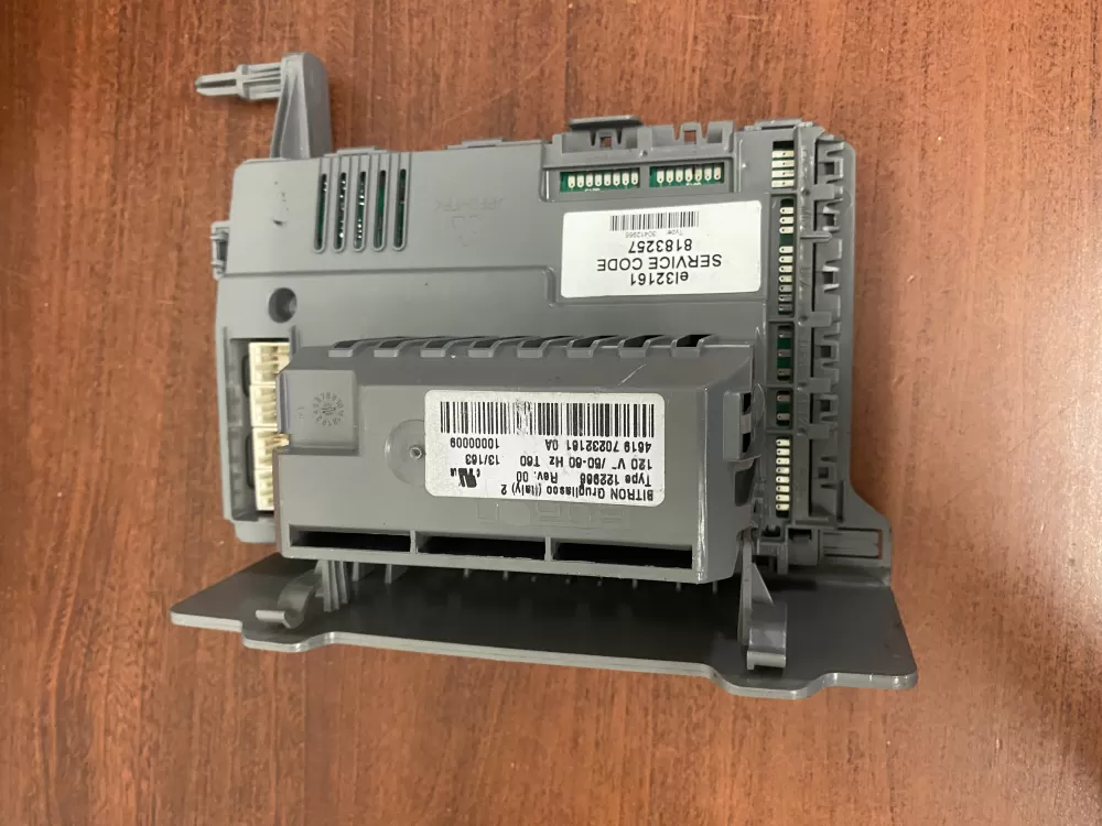 WP8183257 Whirlpool Board - Control