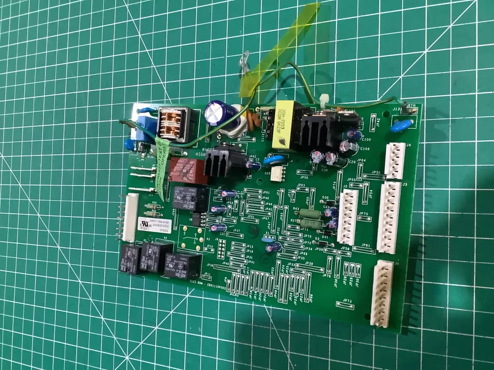 GE 200D6221G010 WR55X10552 Refrigerator Control Board AZ144038 | NR2420