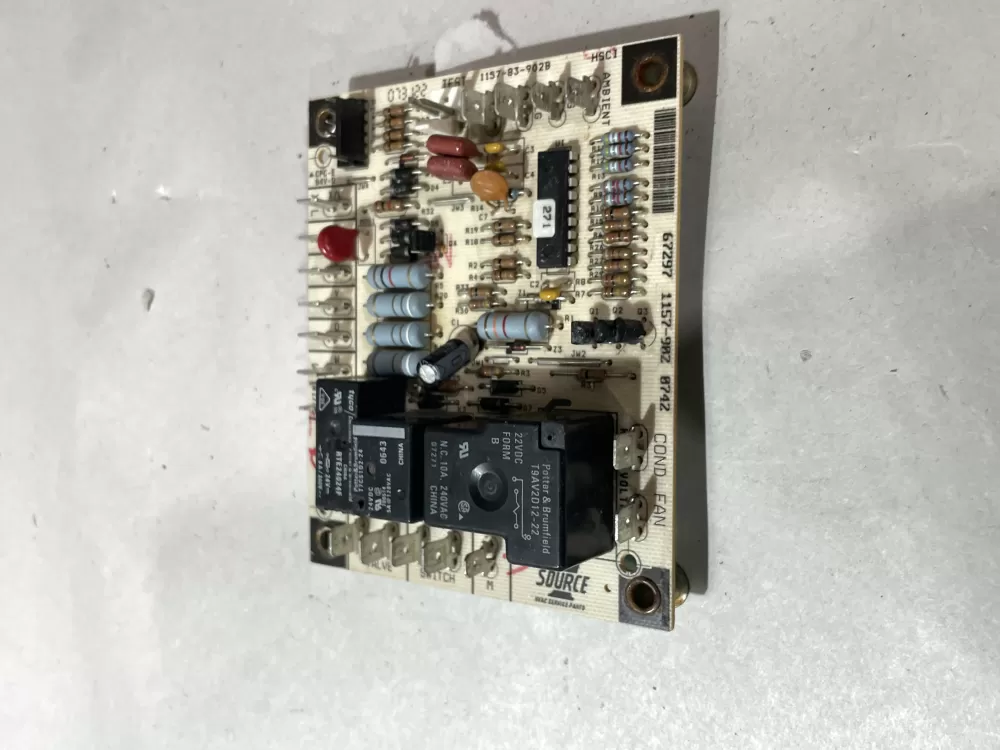 York  Coleman 1157-83-902B 