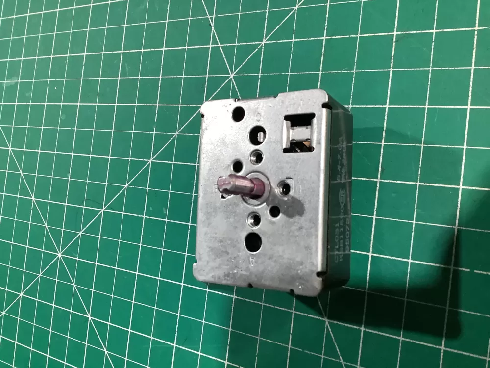 GE  Kenmore  Whirlpool  Maytag KS811520 Range Control Board Burner Switch