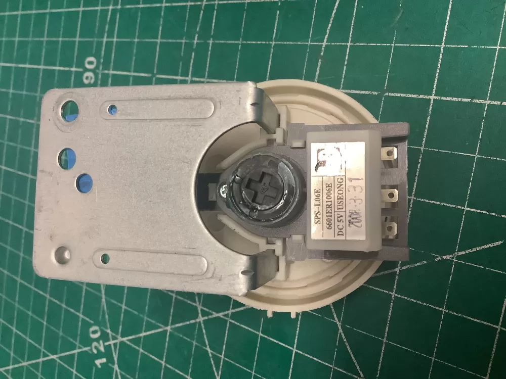 LG 6601ER1006E Washer Pressure Switch AZ205590 | SL119