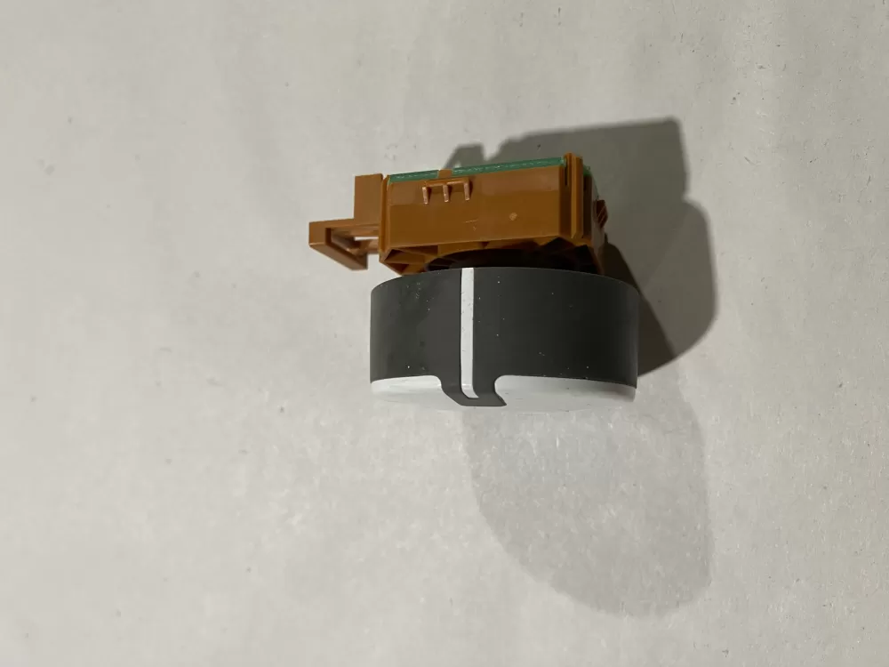 Kenmore  Frigidaire  Electrolux 137493300  AP5650536  2689023  PS5574046  EM3632-03 Washer Control Switch