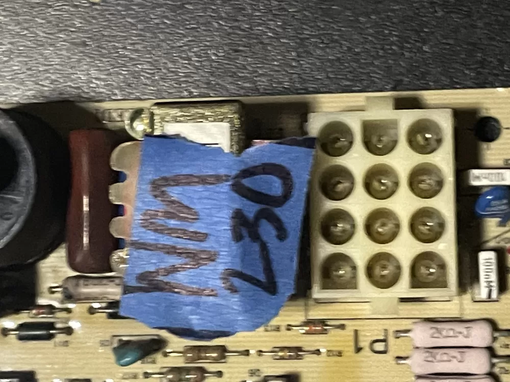 Emerson Trane X13650876-02 Furnace Control Board AZ28496 | Wm230