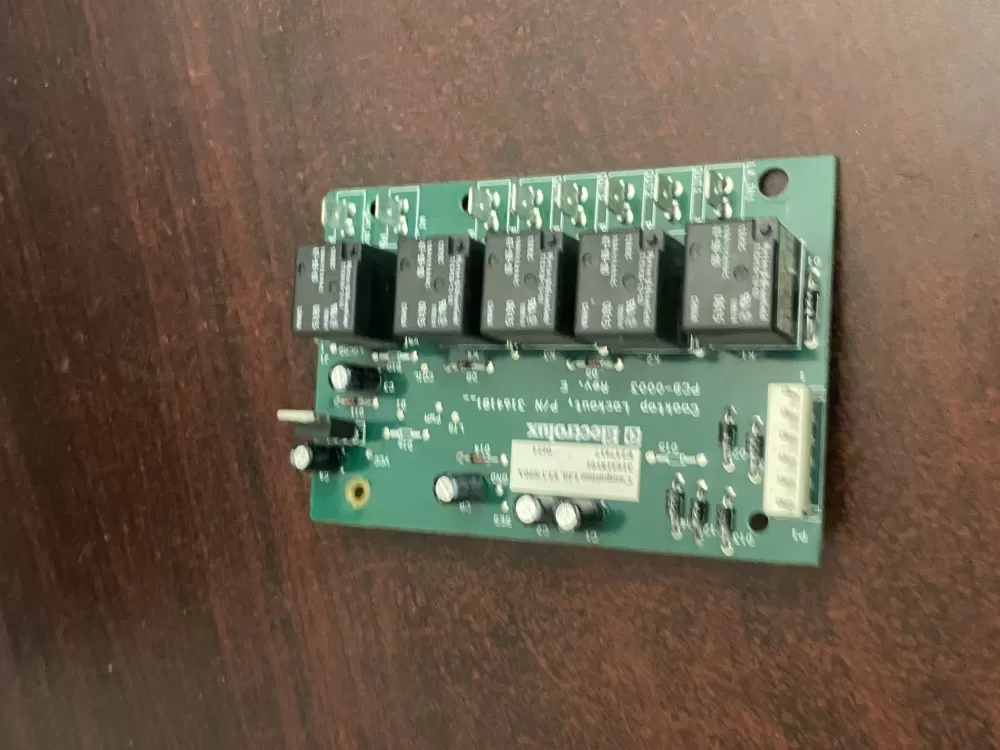 Frigidaire  Kenmore AP3768449 316418100 316418101 PS977959 Range Control Board