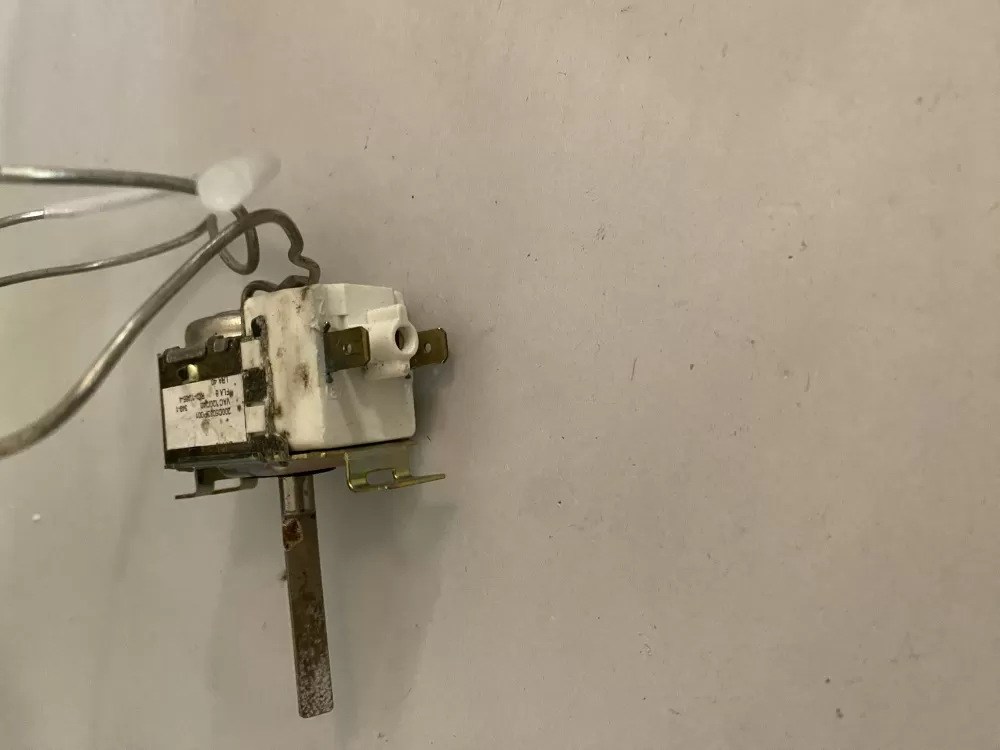 GE Wr09x10104 Refrigerator Temp Thermostat Cold Control AZ137275 | BK2365