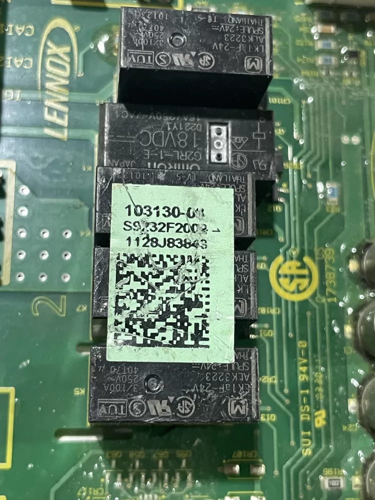 Lennox 103130-03 Furnace Control Circuit Board S9232F2002 AZ166157 | Wm2564