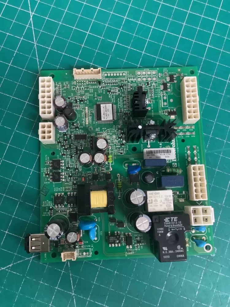 24211535 Frigidaire Refrigerator Board - Control
