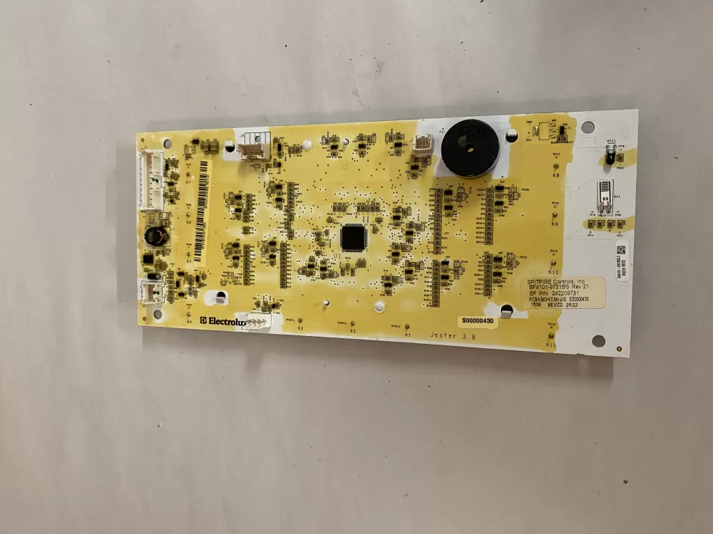 Frigidaire 242209731 Refrigerator Display Control Board AZ201047 | BK2574