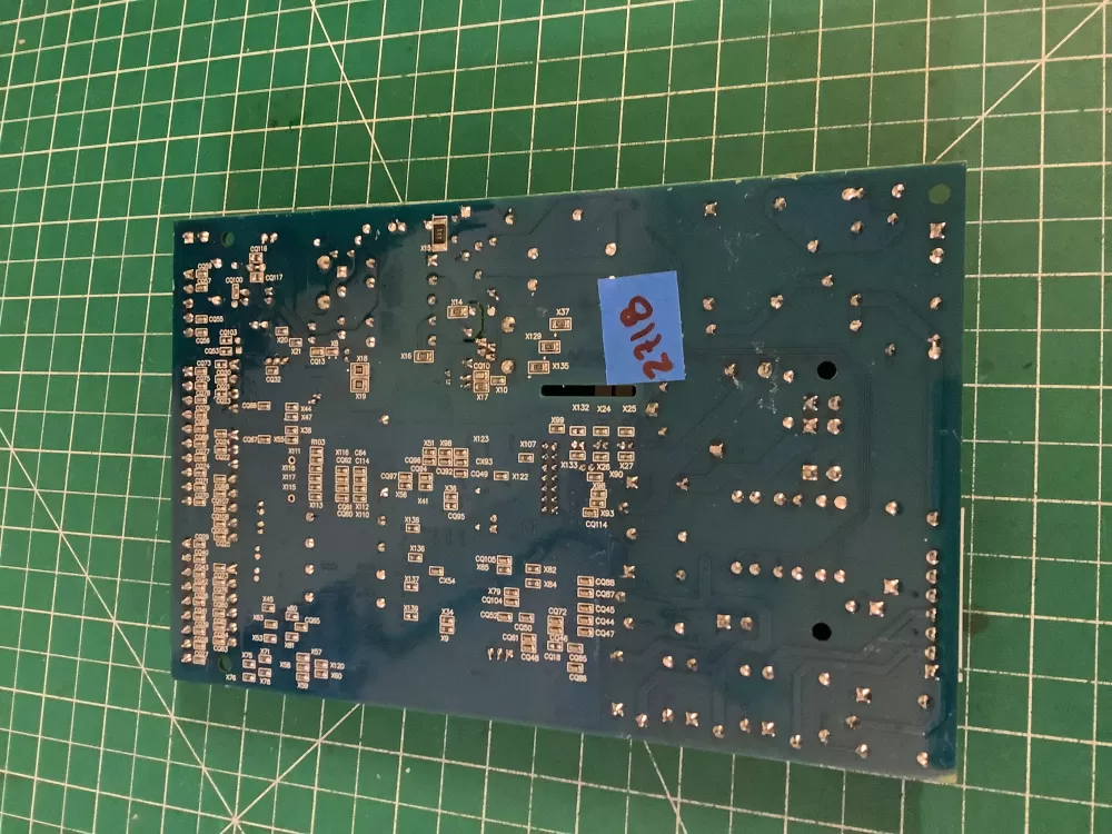 GE Hotpoint 22606-NSW Refrigerator Control Board AZ185107 | NR2718