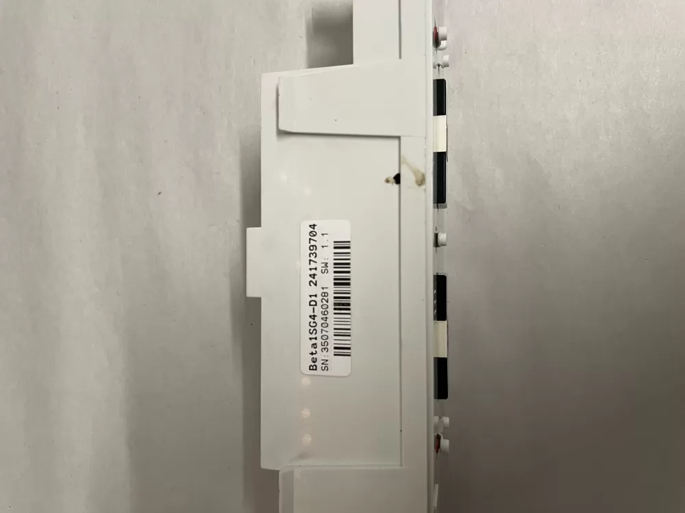 Frigidaire 241739704 Refrigerator Control Board AZ203924 | KM629