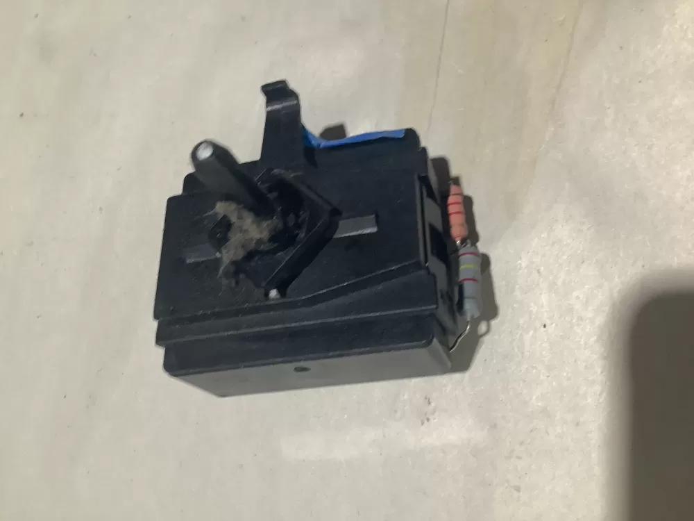 Maytag Whirlpool 8578352 Dryer Temperature Switch AZ131794 | Sl169