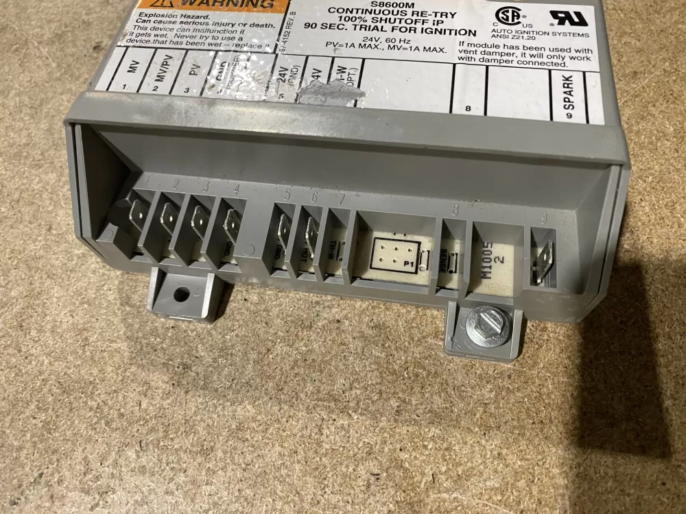 S8600M1021 Furnace Control Board Honeywell Module Pilot AZ73134 | BK810