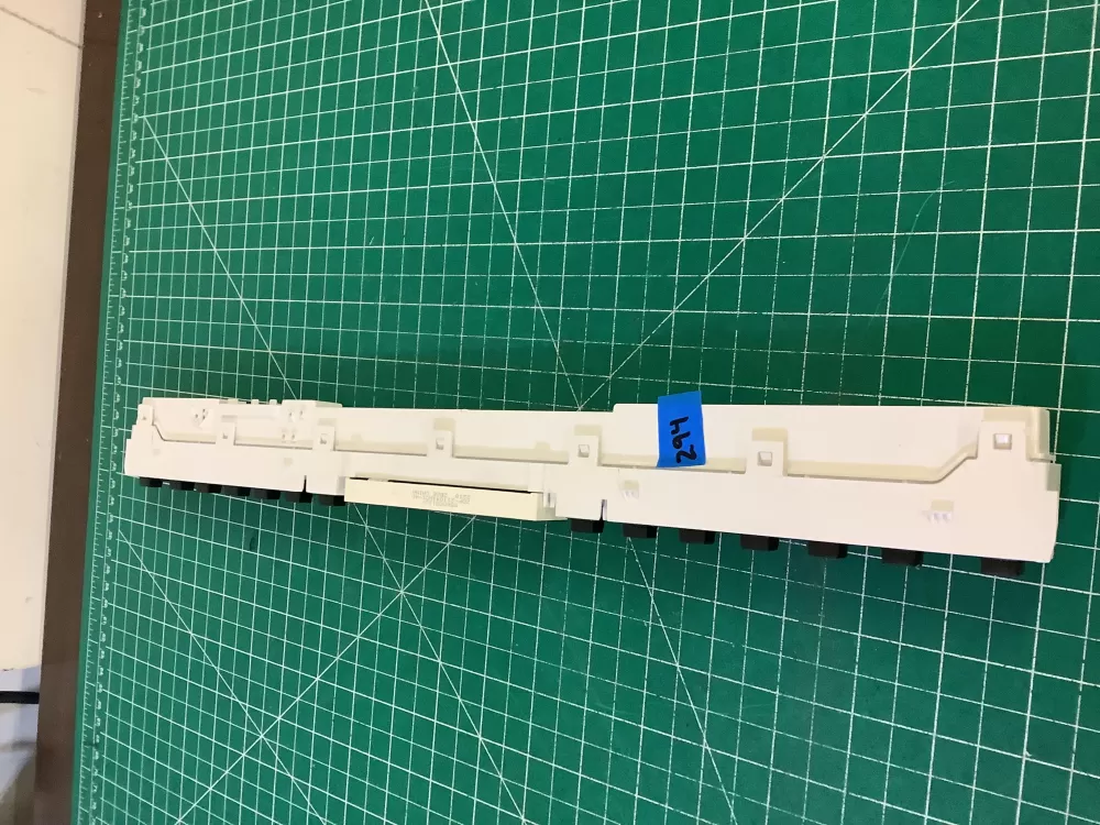 00775803 - Bosch Control Panel and board 11019860 9001411240 AZ205492 | NR294